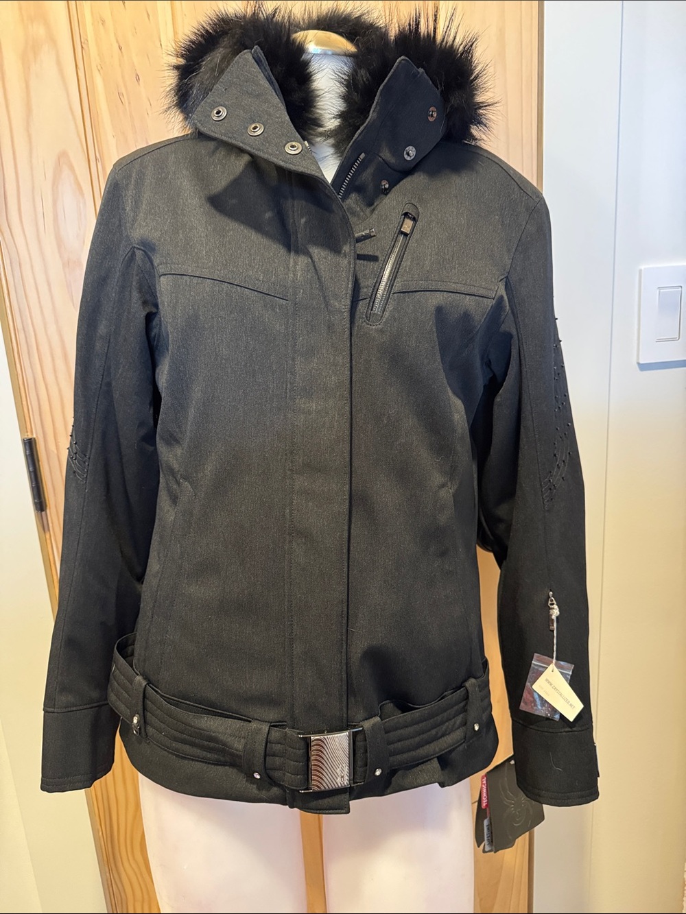 Spyder ski jacket real fur collar Swarovski elements